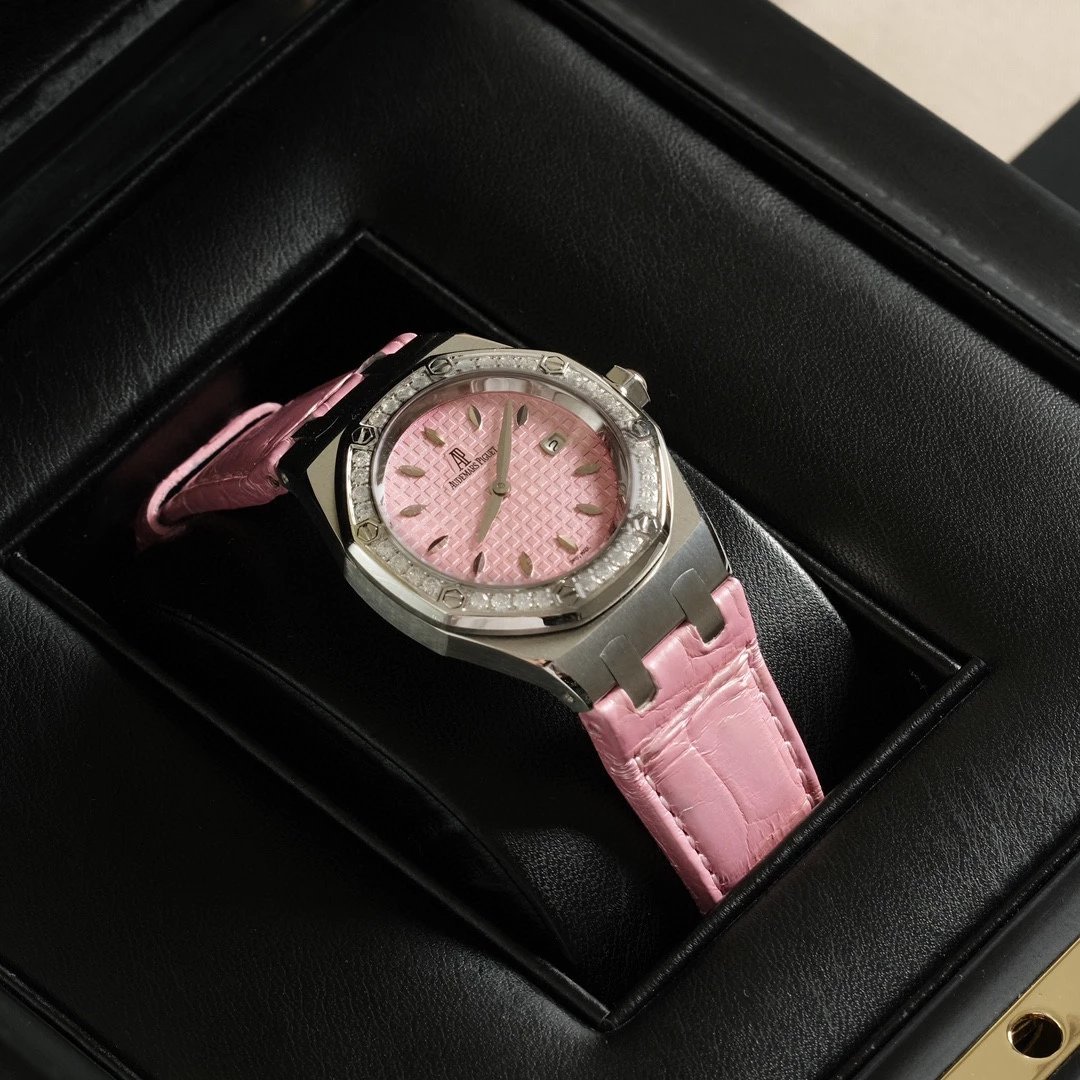 渠道原單 愛彼皇家橡樹繫列型號67601真鉆粉色盤石英皮帶女士腕錶-精仿愛彼