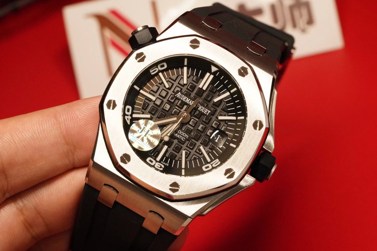 JF愛彼皇家橡樹離岸型15703黑盤膠帶男士機械手錶（密底） v10版本-精仿愛彼