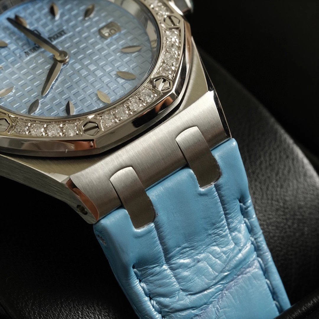 渠道原單 愛彼皇家橡樹繫列型號67601真鉆藍盤石英皮帶女士腕錶-精仿愛彼