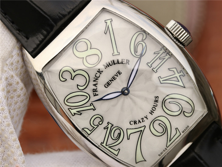 法蘭克穆勒全新升級版 Crazy Hours亂跳腕錶 突破傳統方式顯示時間 定制版FM2001￥3180-精仿法蘭克穆勒