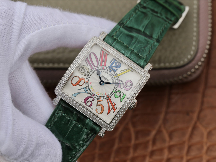 Z6法蘭克穆勒Master Square 繫列女士腕錶 綠色皮帶錶 瑞士原裝朗達石英機芯￥3180-精仿法蘭克穆勒