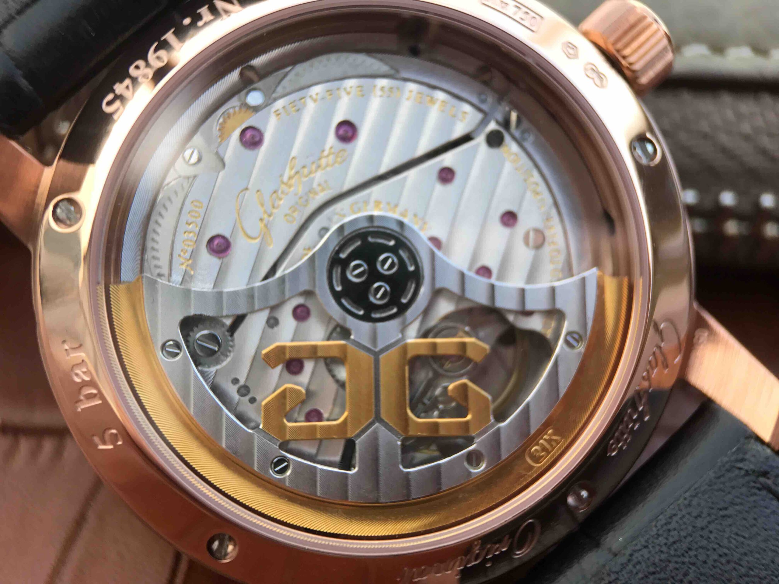GF廠格拉蘇蒂100-04-32-15-04原創議員大日歴月相腕錶-精仿格拉蘇蒂